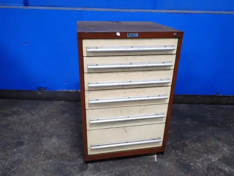 Used RACK ENGINEERING CO. _UNKNOWN_ Cabinets Ohio US | HGR 24 #1128457