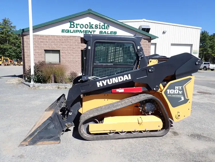 Used 2023 HYUNDAI HT100V Compact Track Loaders Massachusetts US | Brookside Equipment Sales #1494007