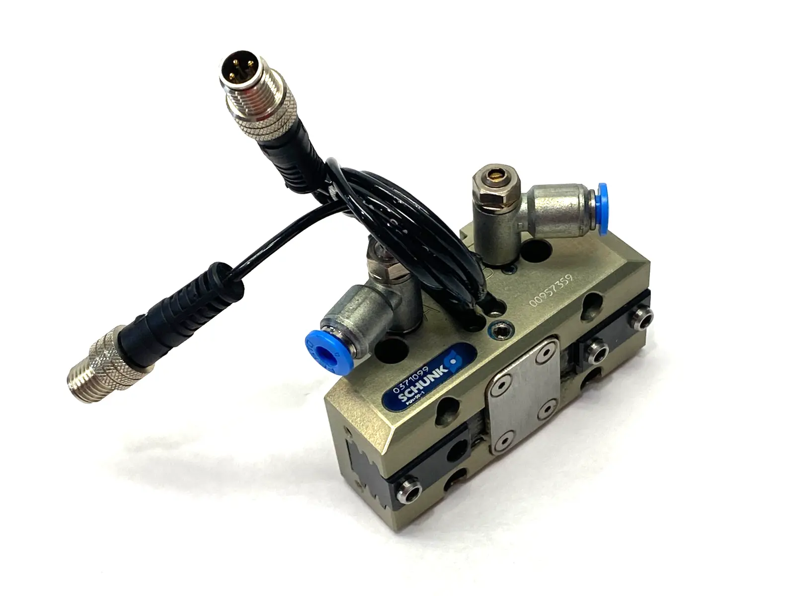 Used Schunk Pneumatic Universal Gripper, 4mm Stroke per Jaw, 371099 Robot Parts Michigan US | Maverick Industrial Sales #1414350