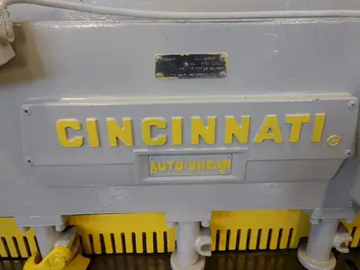 6' X 10 GA CINCINNATI MODEL 1006-R POWER SQUARING SHEAR: STOCK #10613