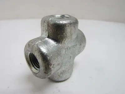 Graco 102-959 102959 1/4" NPT Cross Fitting NEW 4 Way