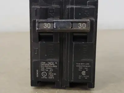 Used SIEMENS B230 Switchgears British Columbia CA | Lenmark #239302