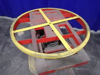 43 1/2" Lift Table