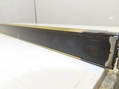 Omron Sti F3SJ-A1220P30-L Safety Light Curtain Emitter 1220mm Type 4