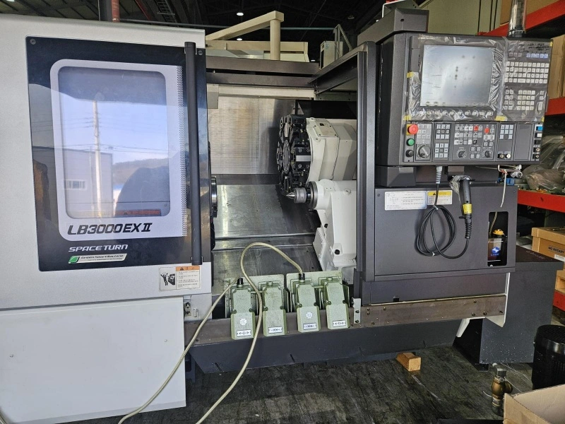 OKUMA 3-axis CNC Lathe, condition of a new, VIDEOS