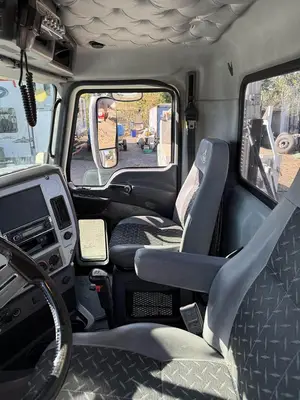Used 2013 MACK PINNACLE CHU613 Conventional trucks California US | Ben Kaplan Equipment #1490085