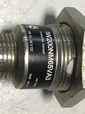 USED WENGLOR IW200NM65VA3