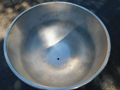 USED B.H. HUBERT 100 GALLON KETTLE