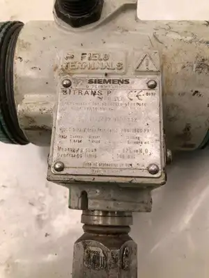 Siemens 7MF4234-1FA10-1NC6-7 Absolute Pressure Transmitter/Sensor 145PSI