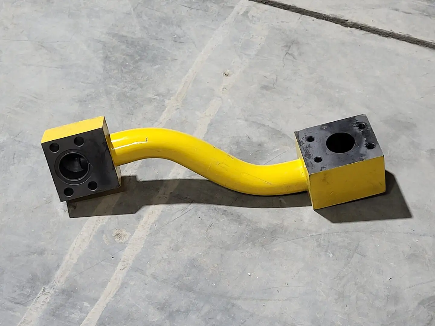 USED KOMATSU 426-875-3251