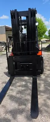 USED 2010 TOYOTA 7FGCU55