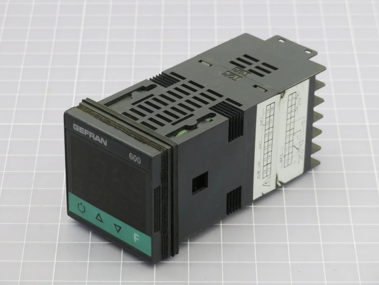 Used GEFRAN _UNKNOWN_ Temperature Controls | OCO Industrial #1621863