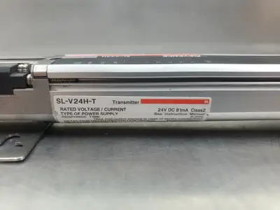 Keyence SL-V24H-T Type 4 Light Curtain Transmitter. 5C-12