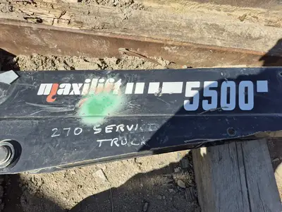 USED 2013 COBRA SERVICE CRANES NP12