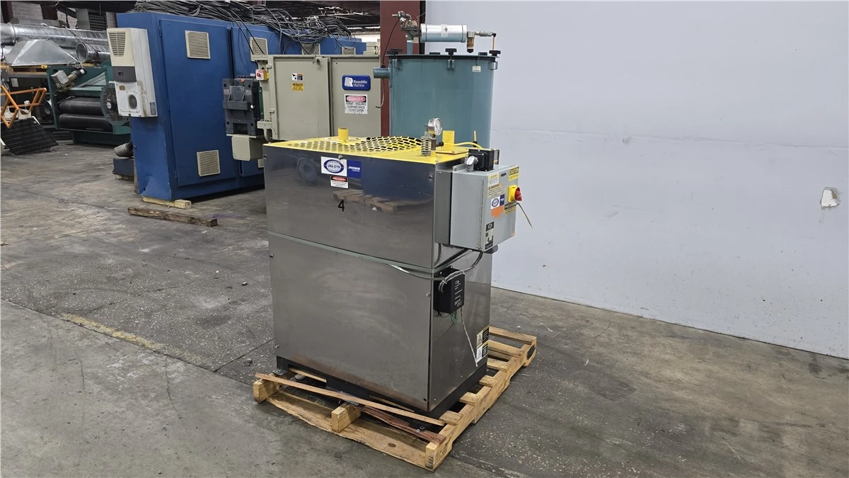 105 CFM Una-Dyn Powermax HP Pump, w/ 2" Hopper, 5 HP