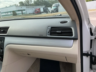 Used 2013 VOLKSWAGEN PASSAT Sedans Michigan US | Miedema Asset Management Group #1324228