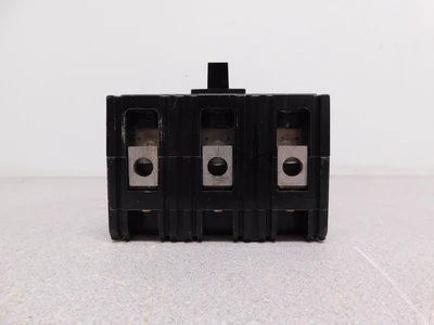 Used Square D FAL341001212 Circuit Breakers Ohio US | Equipment Recovery Corp. #1331015