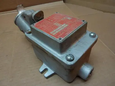 USED PYLE NATIONAL YXA-13032-G
