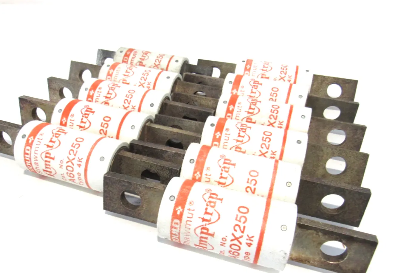 LOT OF 11 NEW GOULD SHAWMUT A60X250 TYPE 4K FUSES A60X2504K