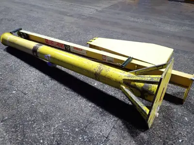 Abell Howe  1/2 Ton  Jib Crane