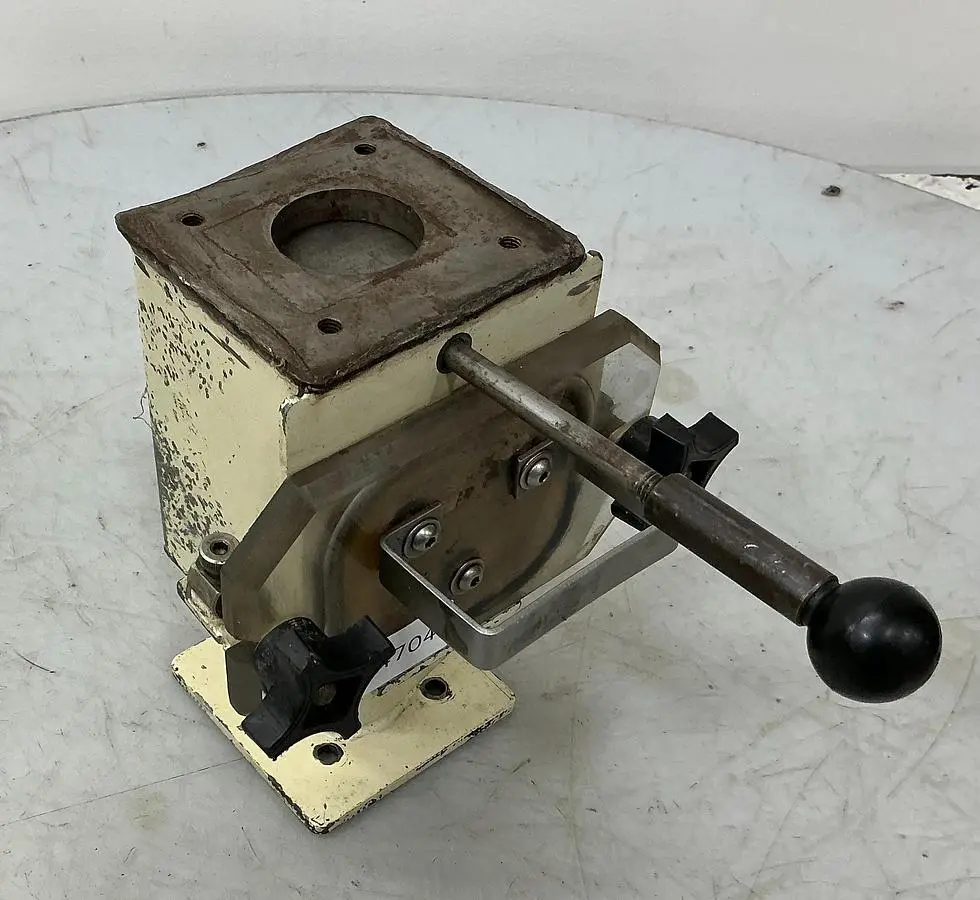 USED METAL FABRICATOR MAGNET
