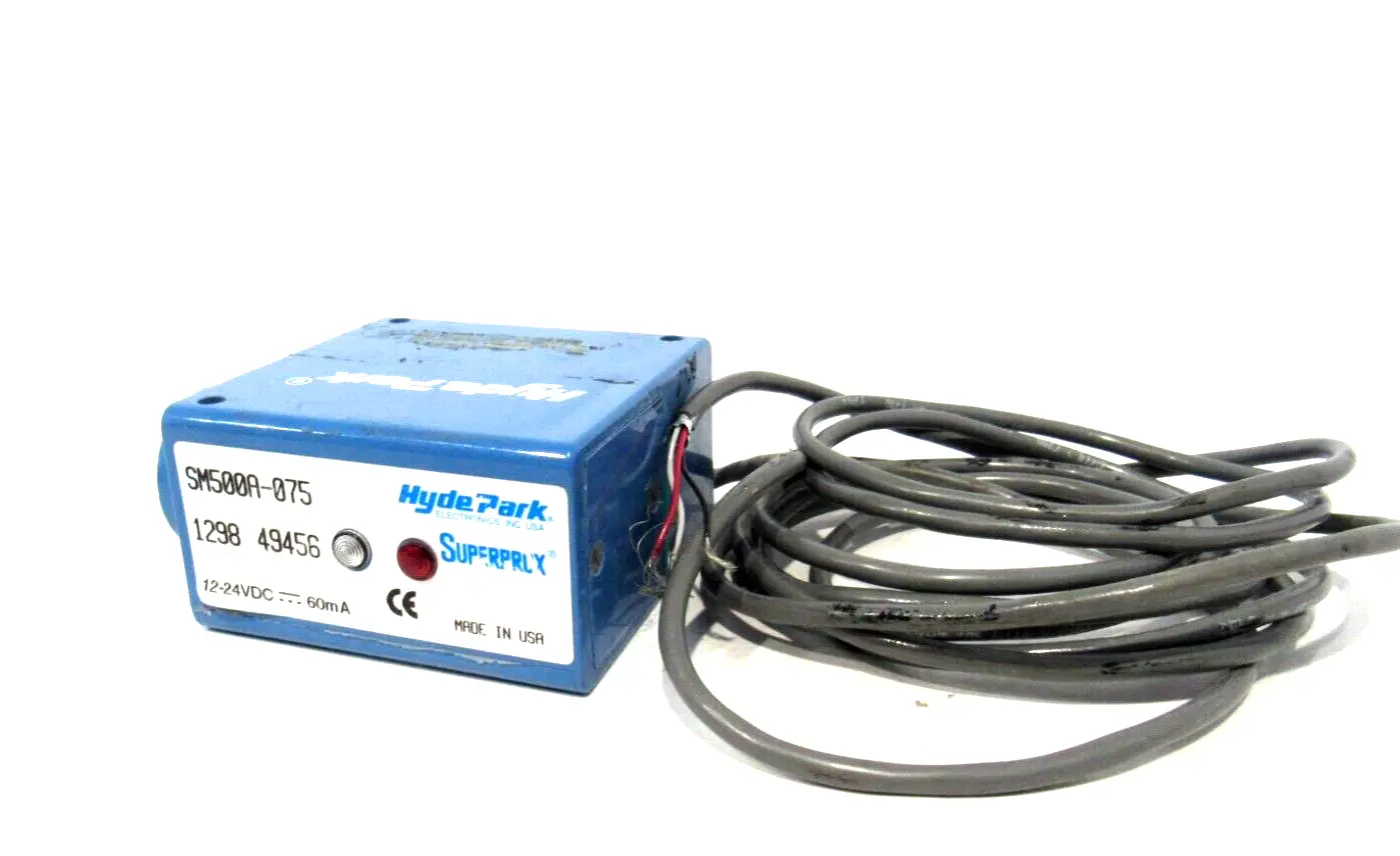 USED HYDE PARK SM500A-075 SUPERPROX PROXIMITY SENSOR SM500A075