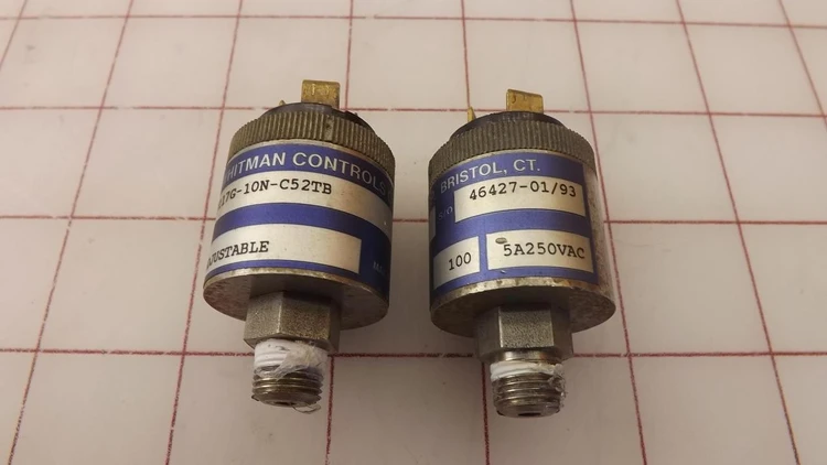 Used WHITMAN CONTROLS _UNKNOWN_ Pressure Switches | OCO Industrial #1668503