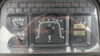 USED 1998 NEW HOLLAND TS100