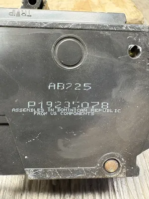Used GENERAL ELECTRIC THHQB225 Circuit Breakers South Carolina US | ESS Industrial Equipment Sales #1251365