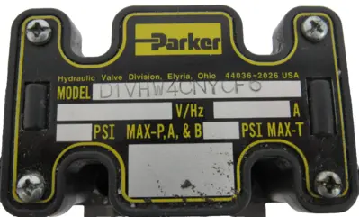 NEW PARKER D31VHW3C4NYCF67 VALVE D1VHW4CNYCF6