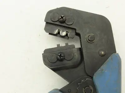 Used AMP _UNKNOWN_ Misc Electrical & Power Parts Indiana US | Arrow Industrial #1147393
