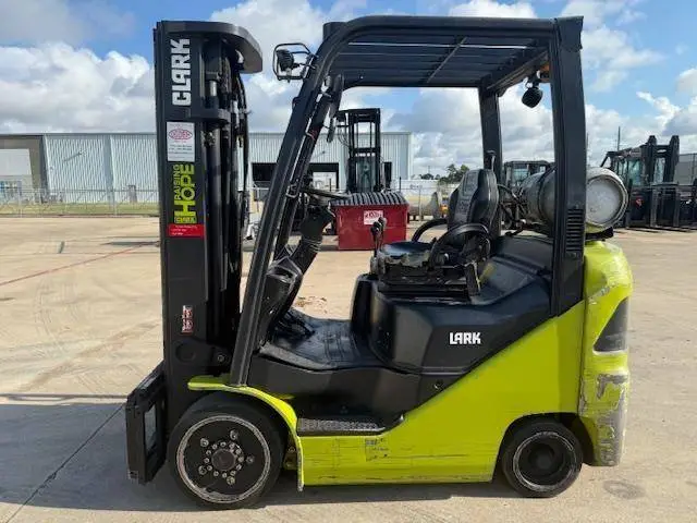 Used 2021 CLARK S25CL Misc Forklifts Illinois US | Somerset Equipment Sales #1542964
