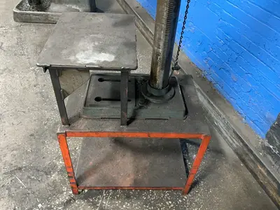 Used ENCO 1251170 Heavy Duty & Sensitive Single Spindle Drills Ohio US | HGR 24 #1515796