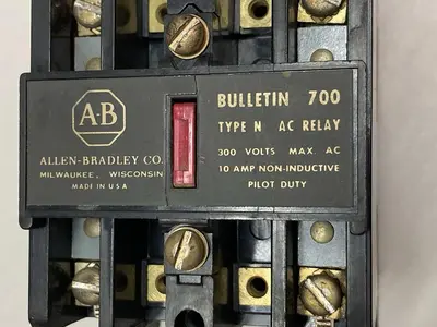 Used ALLEN-BRADLEY 700-N200A1 Miscellaneous Equipment (Electrical & Power) | Surplus Asset Holdings #1200483