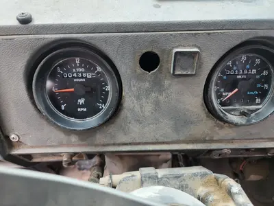 Used 2001 MACK DM690S CONVEYOR Concrete Mixer Trucks Pennsylvania US | Proxy Equipment #1378396
