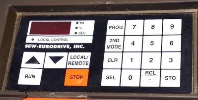 NEW SEW EURODRIVE B4608.0 MOVITRAC ADJUSTABLE AC MOTOR DRIVE 7.5 HP, B46080