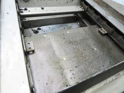 Tanaka Magnetic Chip Conveyor Scraper Chain w/Coolant Filter 14"W 112"L 220V 3PH