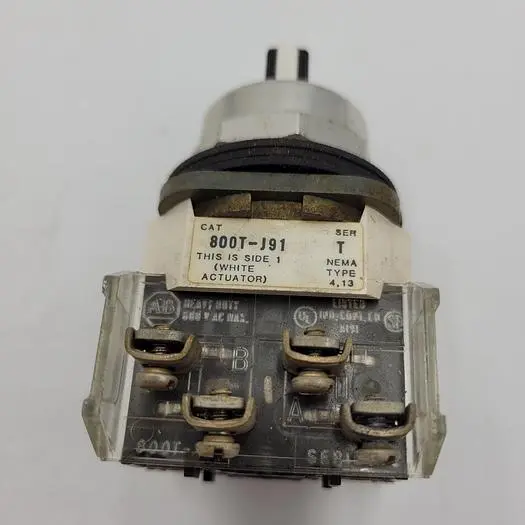 Used ALLEN BRADLEY ALLEN-BRADLEY 800T-J91 SELECTOR SWITCH Switch Parts | ND Industrial Surplus #1221560