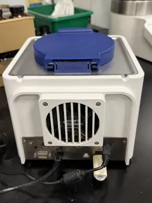 Used _UNKNOWN_ _UNKNOWN_ Refractometers Rhode Island US | Federal Equipment Company #1347597