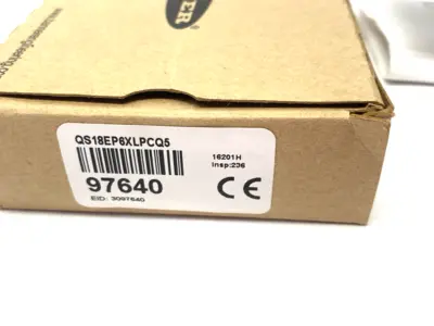 USED BANNER ENGINEERING EXPERT SERIES CLEAR OBJECT SENSOR, ALL-PURPOSE, 3000MM RANGE