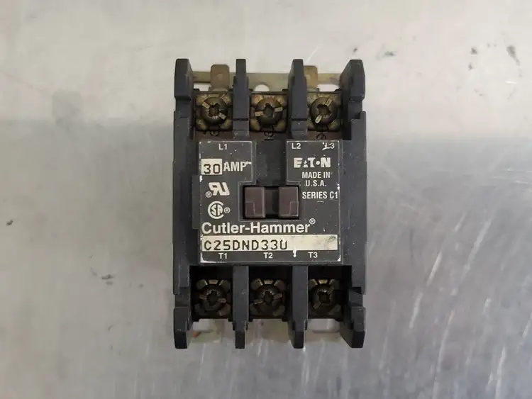 Used EATON C25DND330 Switchgears British Columbia CA | Lenmark #244641
