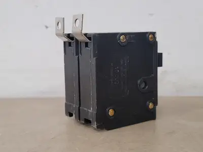 USED CUTLER-HAMMER BA215