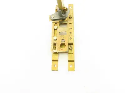 Square D 9421 LK-1 Circuit Breaker Operating Mechanism Rotary Handle 250A 3 Pole