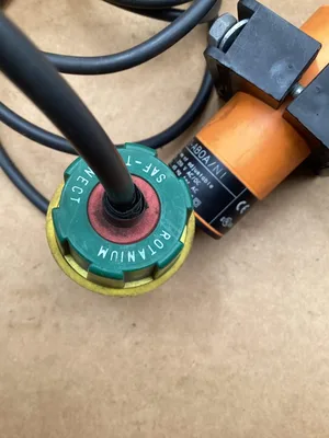 Ifm Efector KB-2020-ABOA/NI KB0041 Proximity Sensor 20-250v-ac 250ma