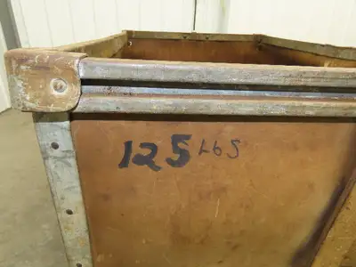 Used INSULFAB PLASTICS _UNKNOWN_ Bins Indiana US | Arrow Industrial #1368090