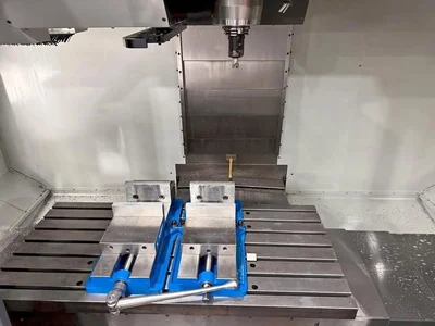 2013 HAAS VF-5 Vertical Machining Centers | Toolquip, Inc. (2)