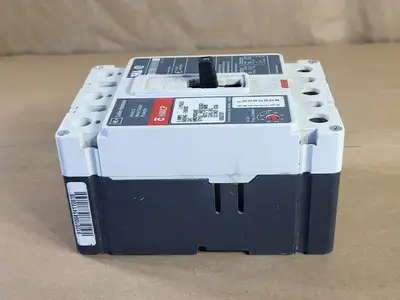 Used CUTLER-HAMMER HMCP003A0C Switchgears British Columbia CA | Lenmark #239117