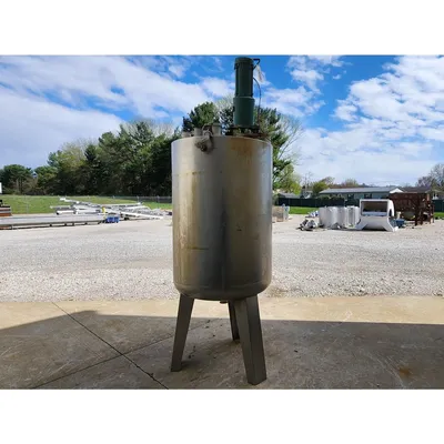 Used Stainless Steel Vertical Mix Tank – 260 Gallon