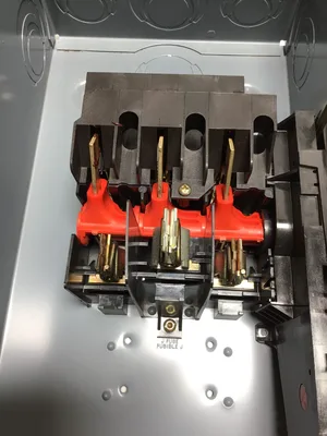 USED SQUARE D H363