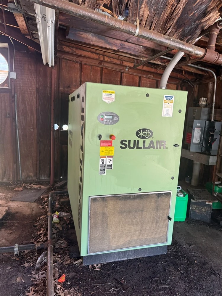 Used 2018 SULLAIR "3000P" Rotary Screw & Sliding Vane Air Compressors North Carolina US | MachineryMax #1349114